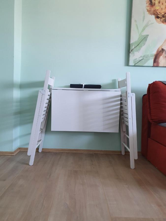 Apartman Home, Sweet